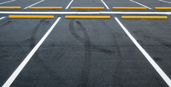 5 Tips To Install Concrete Parking Lots To Your Commercial Building Escondido