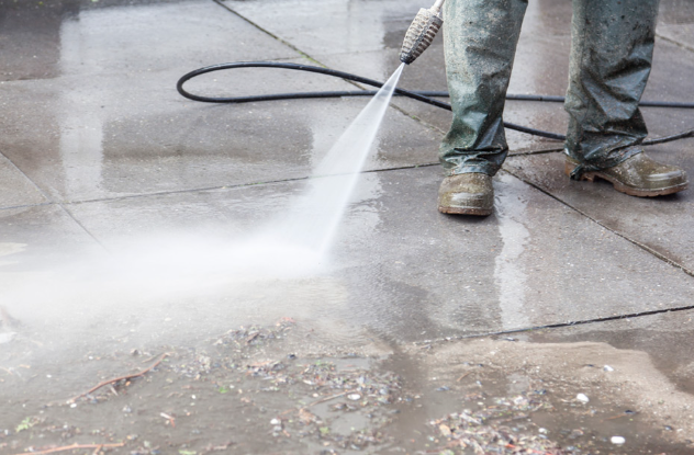 5 Tips To Clean Concrete Without Using A Pressure Washer In Escondido