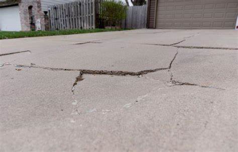 5 Tips To Assess The Damage In Concrete Driveway In Escondido